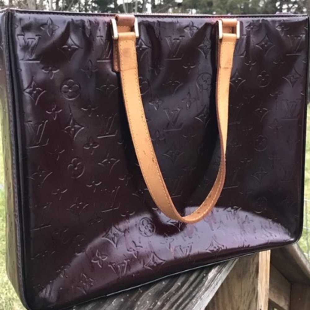 Authentic Louis Vuitton Vernis Columbus XL
